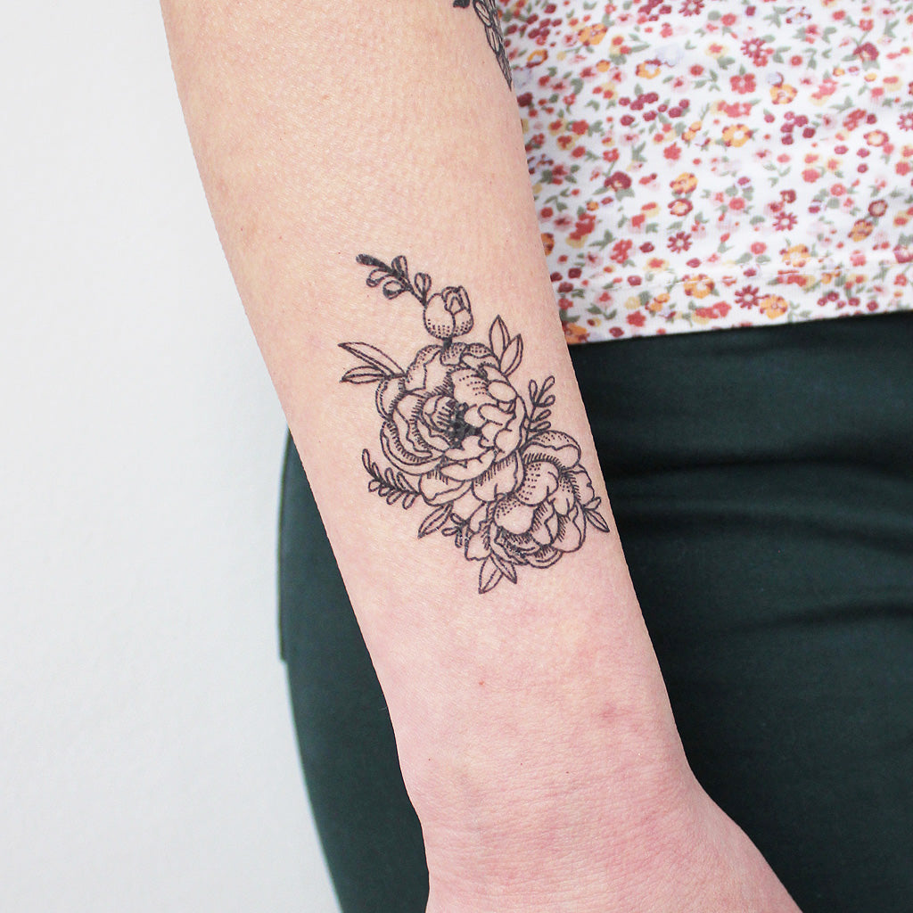 Dainty Flower Tattoo (Set of 4)