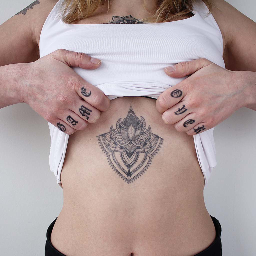 underboob tattoo