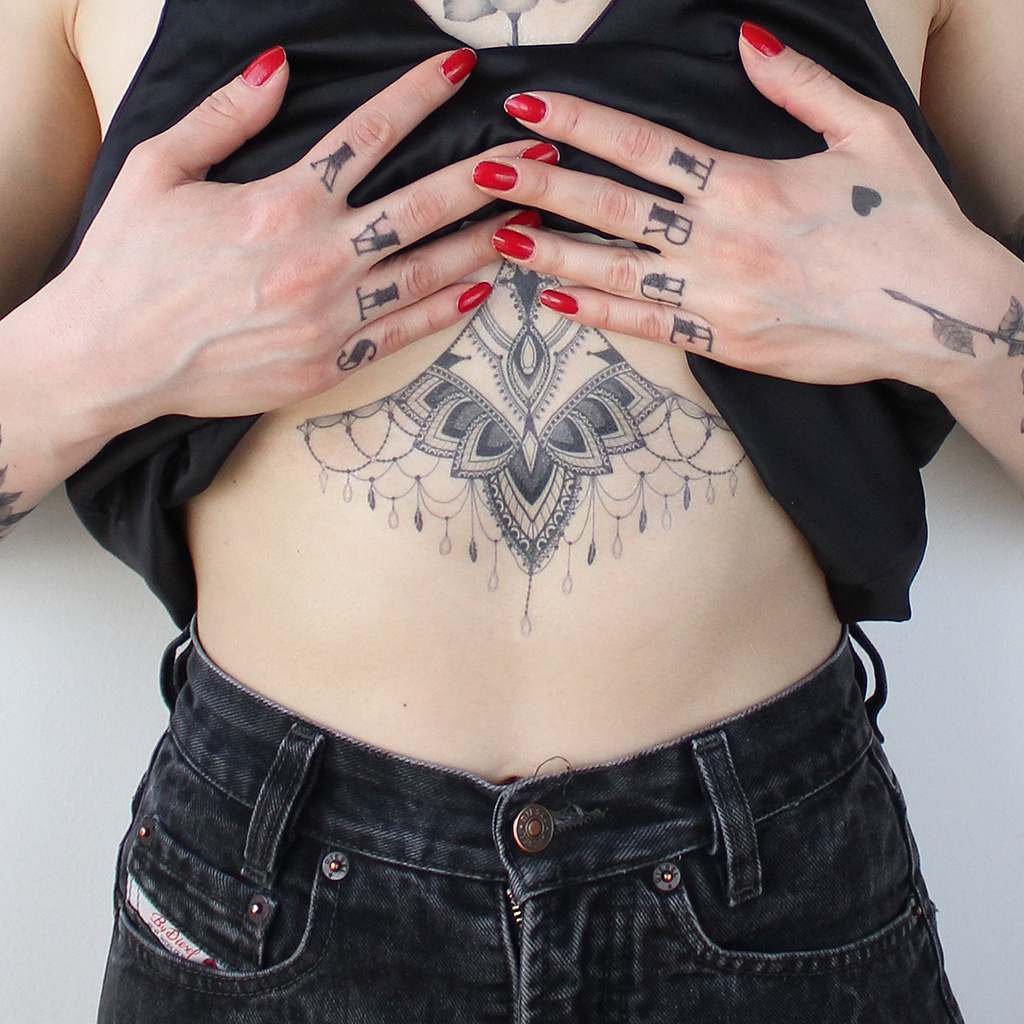underboob tattoo