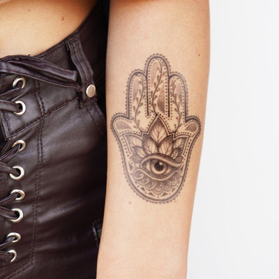 Top 15 Exclusive Hamsa Tattoo Designs! | Hamsa tattoo design, Hamsa tattoo,  Hamsa hand tattoo