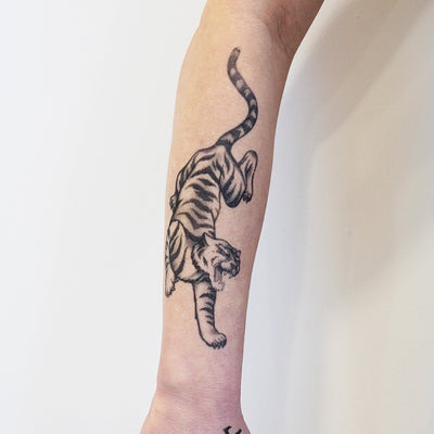 tiger vintage tattoo