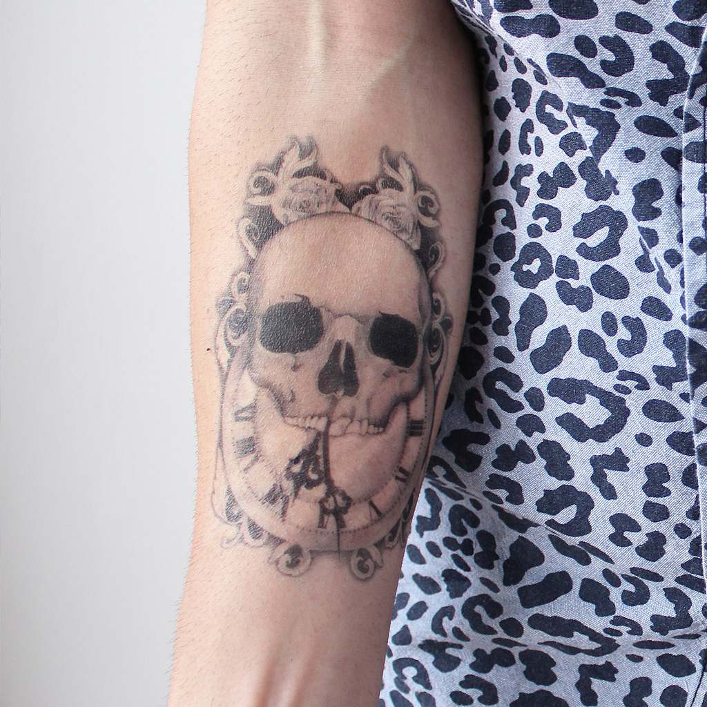 clock skull temporary tattoo